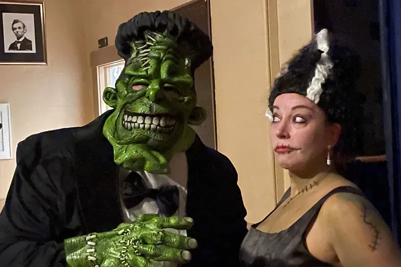 Themed and custom playlist DJ services